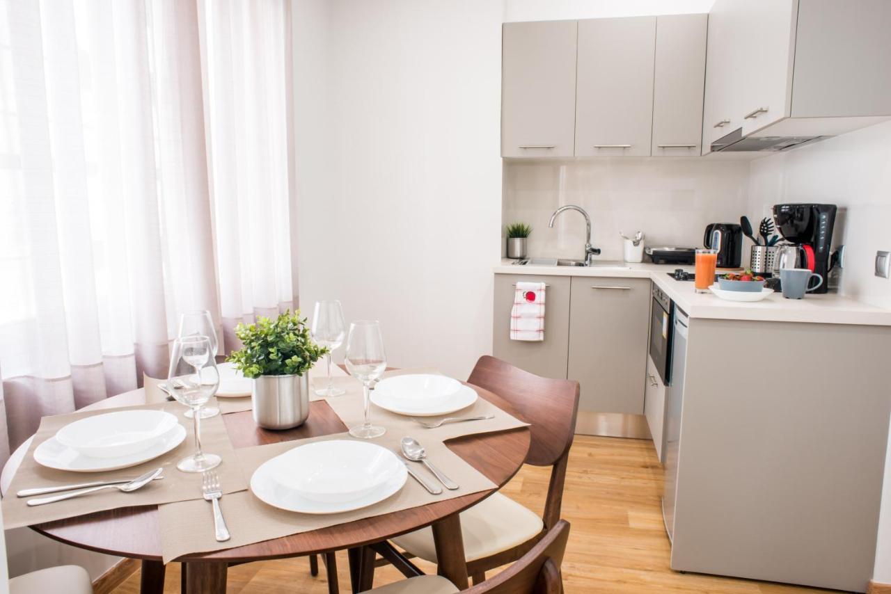 Apartment A23 Sunny & Cosy With Balcony Near Parthenon Athen
